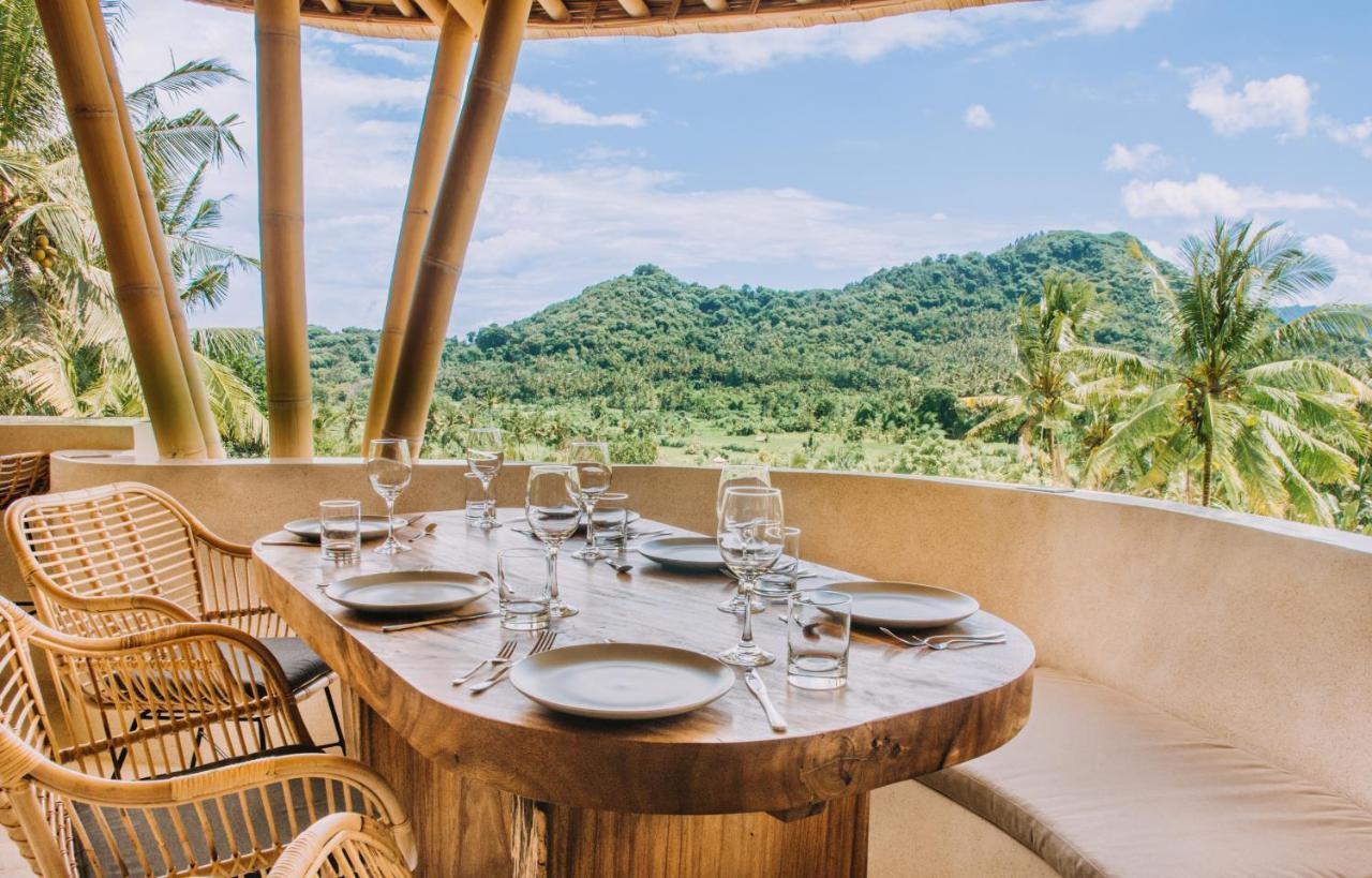 Neano Escape Hotel Manggis  ภายนอก รูปภาพ The restaurant at the resort